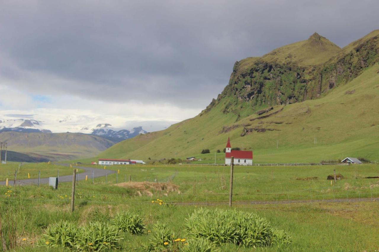 Prestshus 2 Guesthouse Vík Dış mekan fotoğraf
